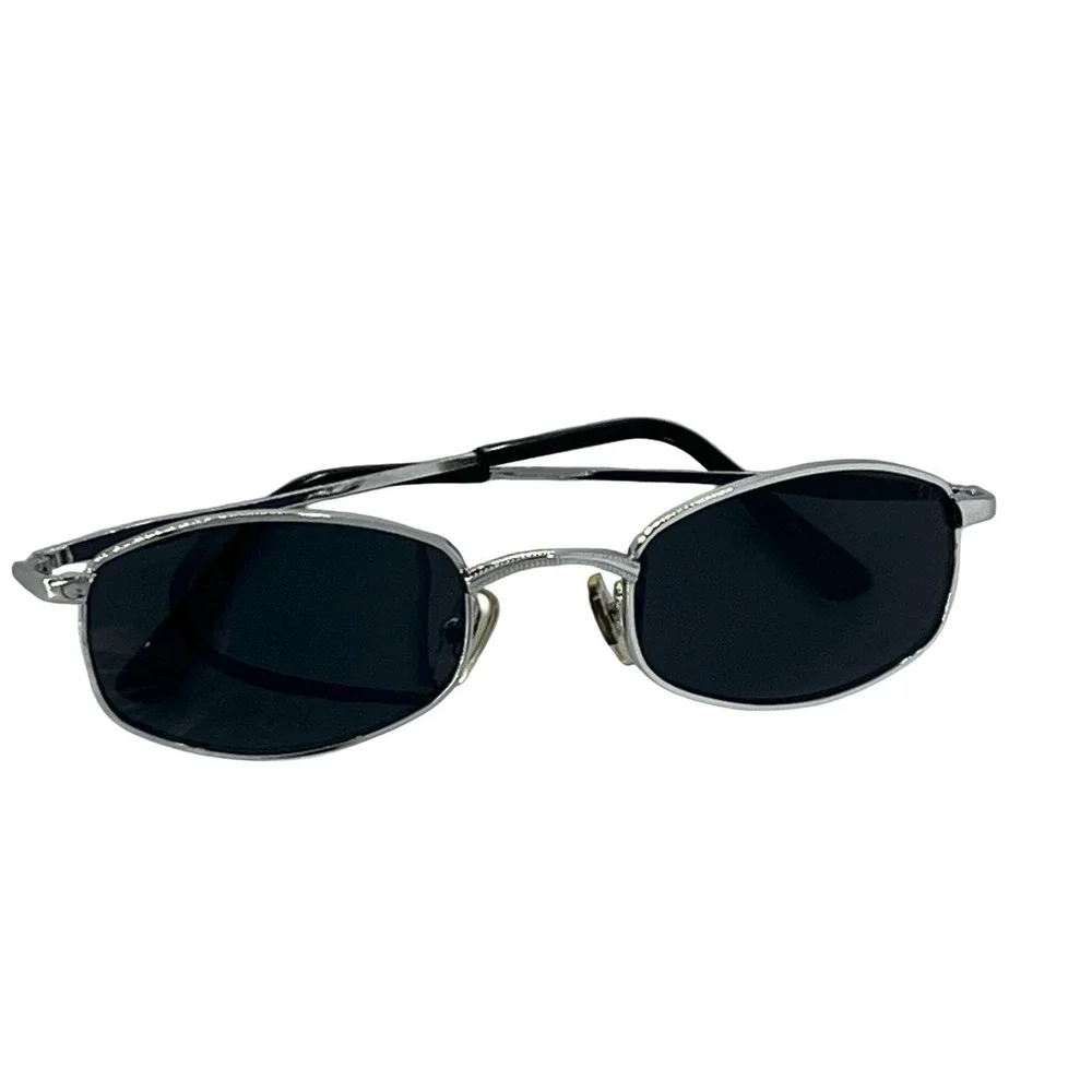 Deziner nos sunglasses